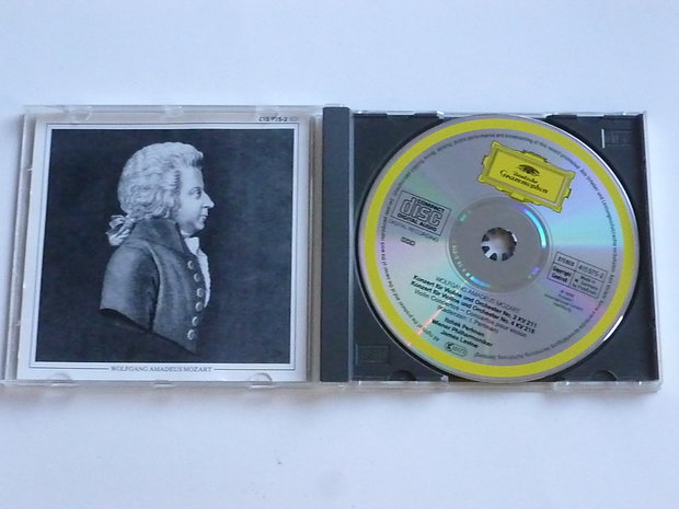 Mozart - Violinkonzerte nr. 2 & 4 / Itzhak Perlman, James Levine