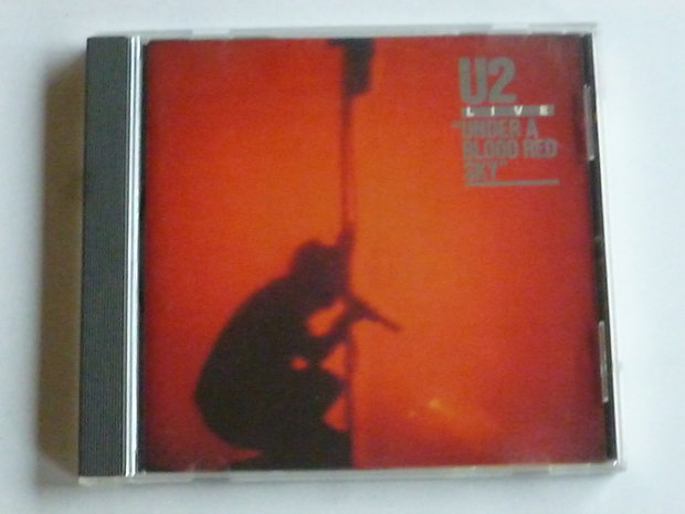 U2 - Under a blood red sky (live)