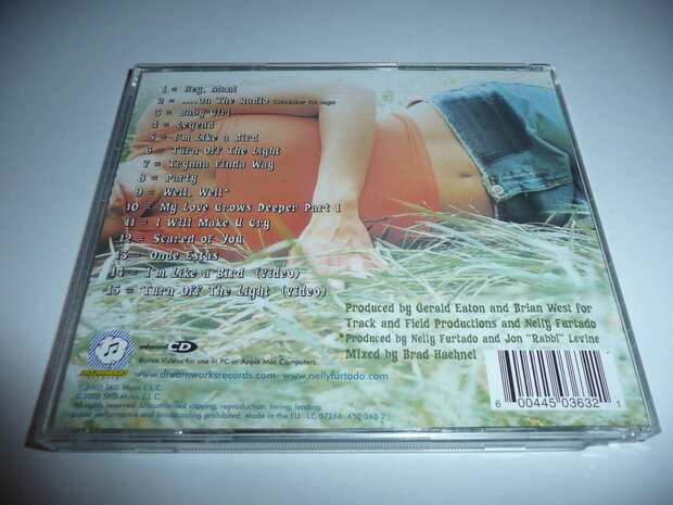 Nelly Furtado - Whoa Nelly!