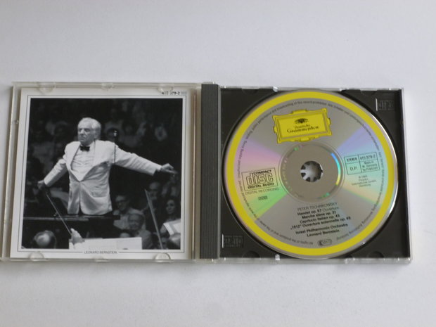 Tschaikovsky - 1812 Overture / Leonard Bernstein