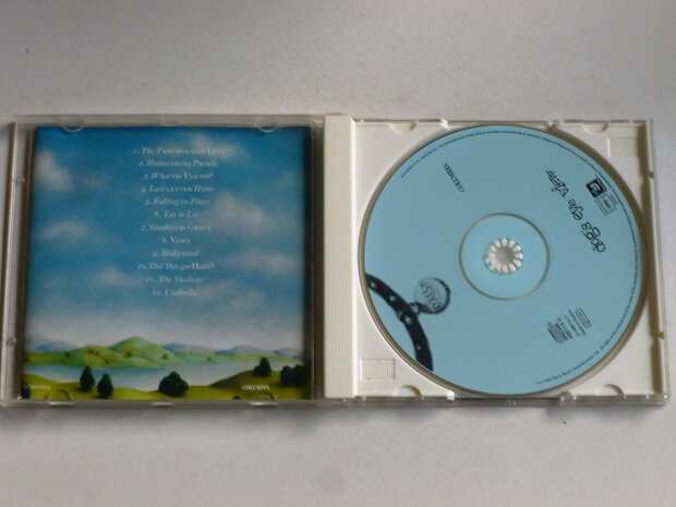 Dog's Eye View - Daisy