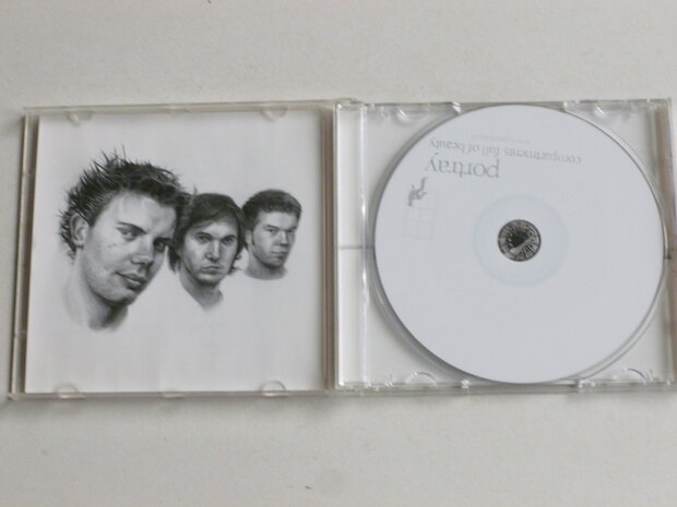 Portray - Compartments full of beauty