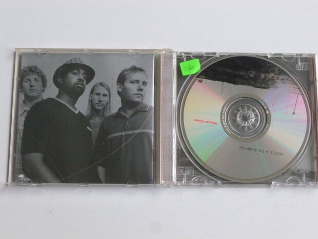 Hootie & The Blowfish - Musical Chairs