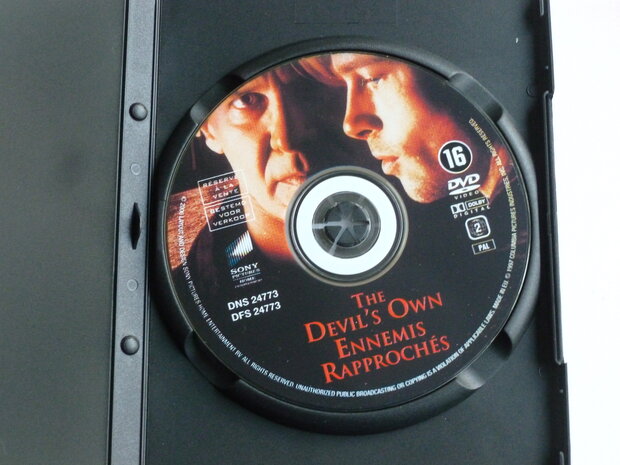 The Devil's Own - Harrison Ford, Brad Pitt (DVD)