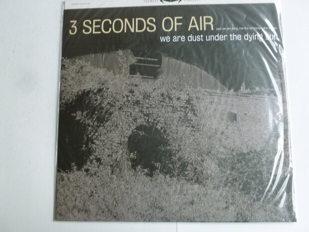 3 Seconds of Air - We are dust under the dying sun (LP)