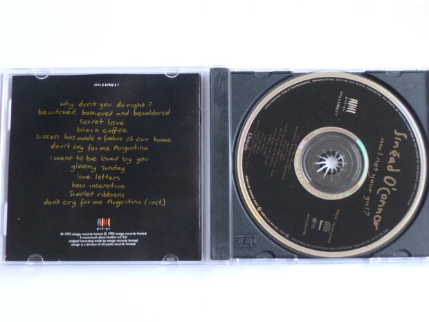 Sinéad O'Connor - am i not your girl?