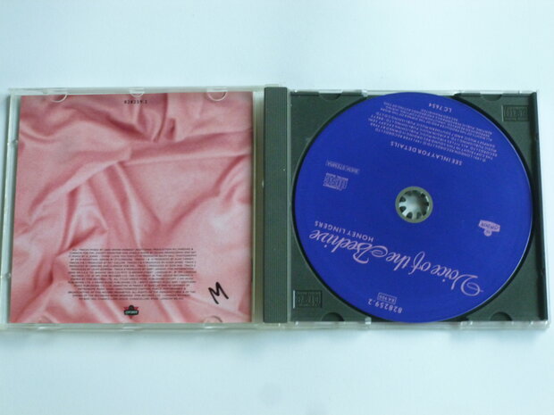 Voice of the Beehive - Honey Lingers