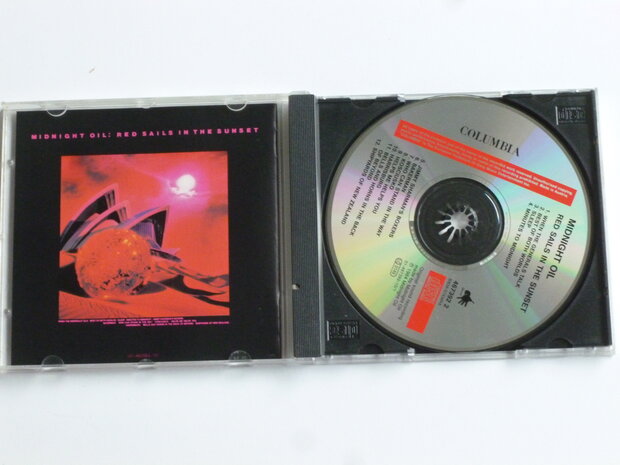 Midnight Oil - Red Sails in the Sunset