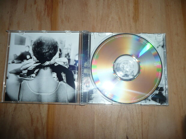 Jessica Folker - Dino