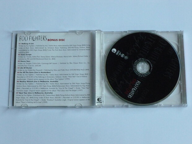 Foo Fighters - One by One ( 2CD ) Limited Edition