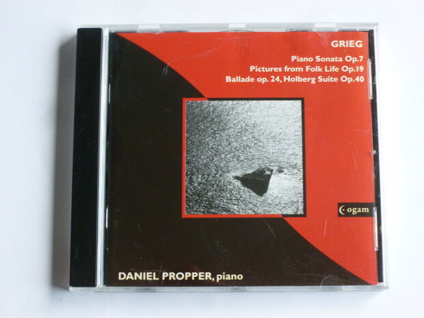 Grieg - Piano Sonata, Holberg Suite / Daniel Propper