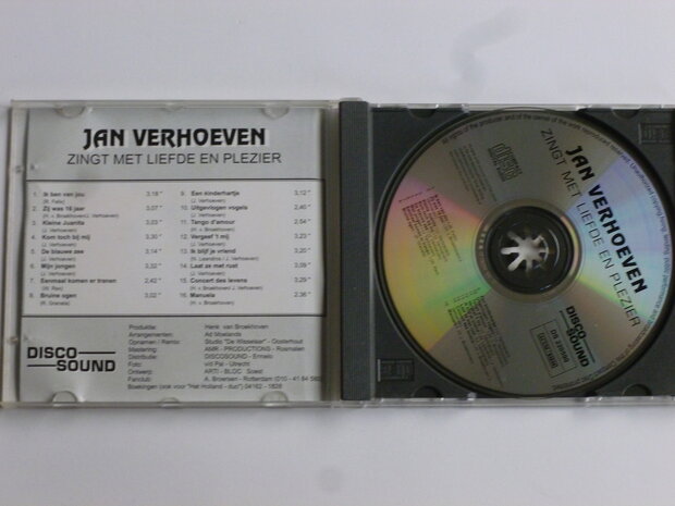 Jan Verhoeven zingt met liefde en plezier