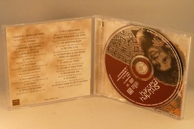 Shirley Bassey - The Gold Collection