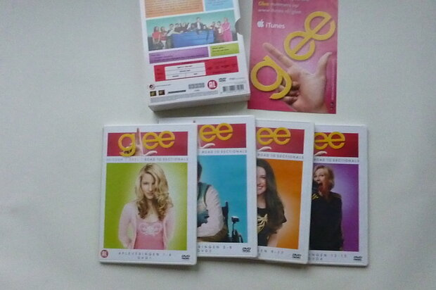 Glee - Seizoen 1 Deel 1 (4 DVD)