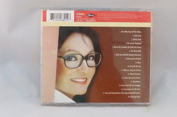 Nana Mouskouri