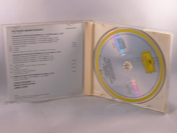 Mozart - Violinkonzerte / Itzhak Perlman, Levine