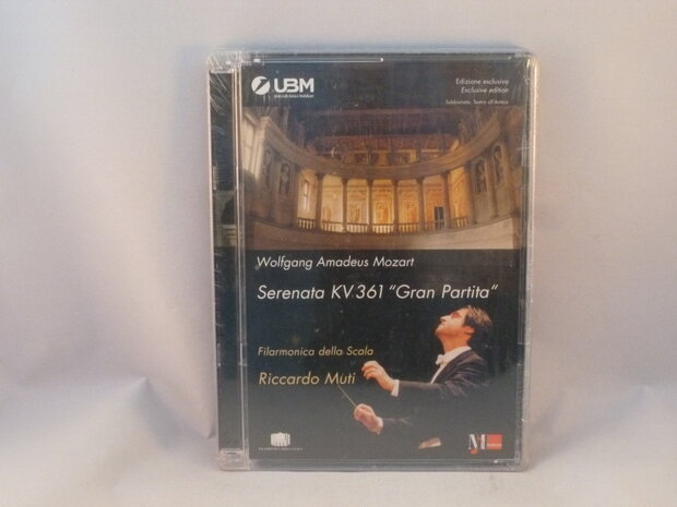 Mozart - Serenata Gran Partita / Riccardo Muti (DVD) Nieuw