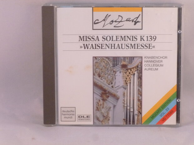 Missa Solemnis K 139 by Knabenchor Hannover
