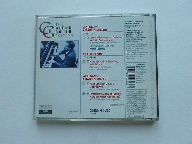 Glenn Gould - Mozart / Piano concerto 24