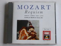 Mozart - Requiem / Carlo Maria Giulini (emi)