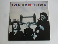 Wings - London Town (LP) 